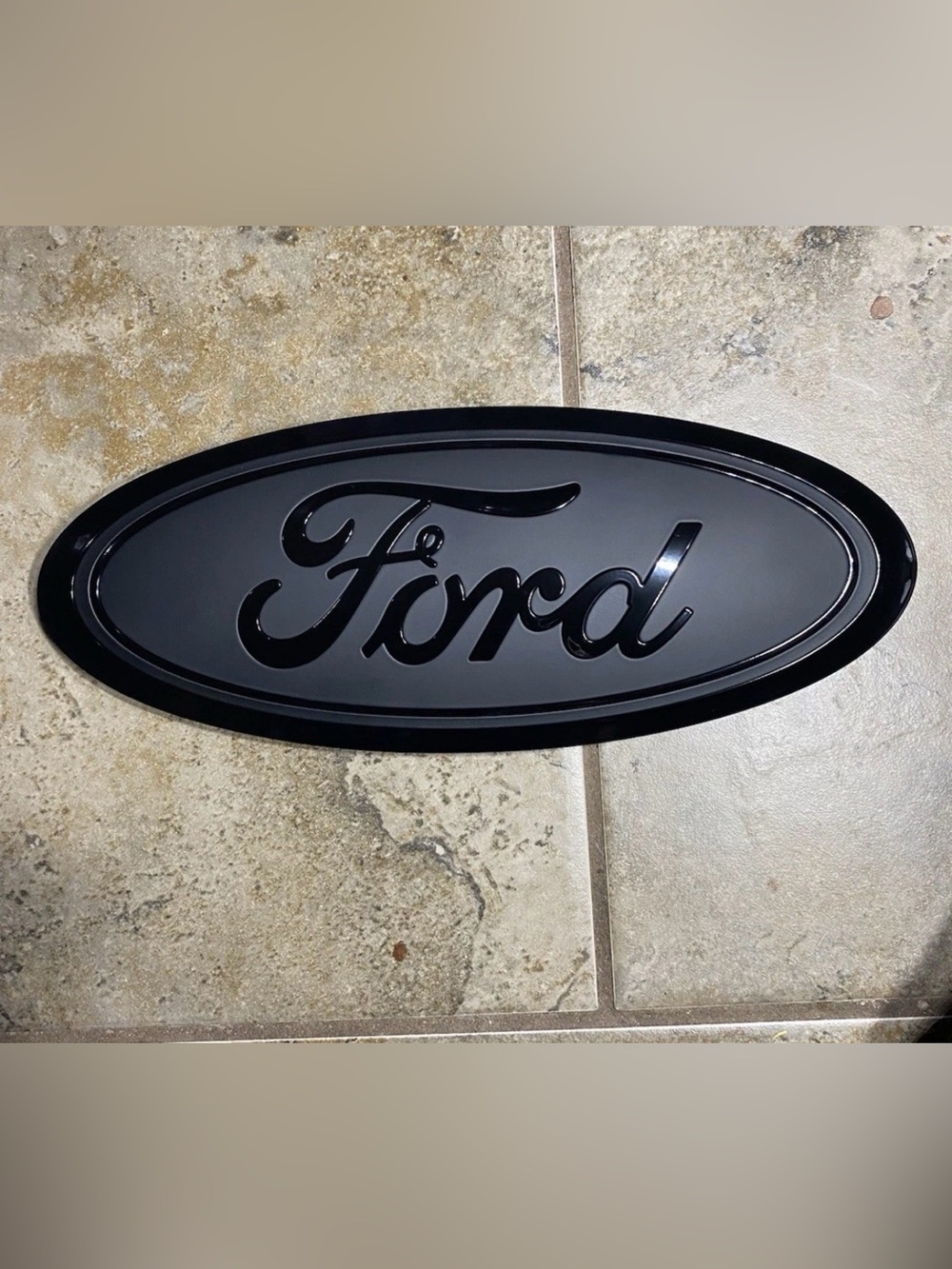 Custom 2017-2019 Ford F250 F350 Tailgate Emblem In Matte And Gloss Black